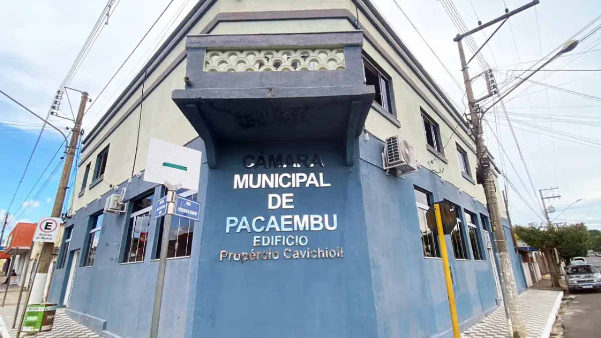 Camara-de-Pacaembu-SP-abre-concurso